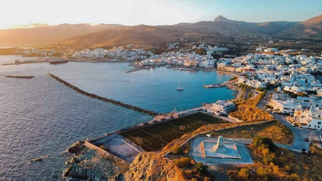 Τήνος & Μετέωρα • 27 Απριλίου – 1 Μαΐου • από 320€